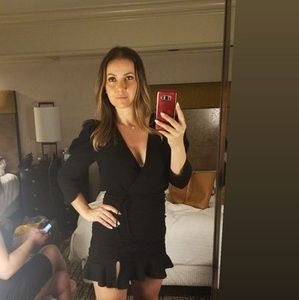 Meet your Posher, Aida